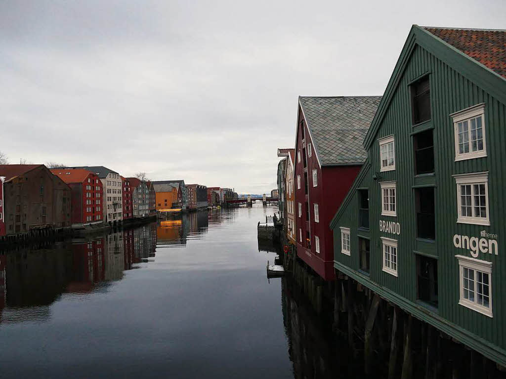 Nahe ans Wasser gebaut: Trondheim 