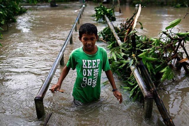 Mehrere Tote : Taifun Nock-Ten wtet auf den Philippinen