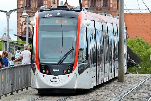 Trampanne legt Verkehr auf Freiburgs Linie 3 und 5 lahm