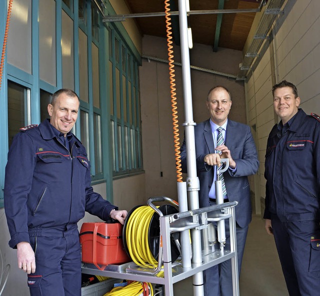 Die Hfinger Feuerwehr freut sich sowo..., Stadtkommandant Jan-Philipp Burer.   | Foto: Sabine Naiemi