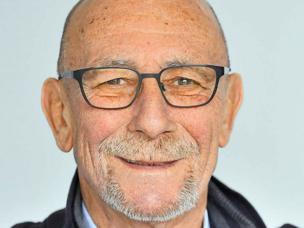 Der Unternehmer Werner Schlly stirbt im Alter von 70 Jahren. Die Firma Schlly beschftigt weltweit mehr als 600 Menschen, davon rund 300 in der Denzlinger Zentrale.