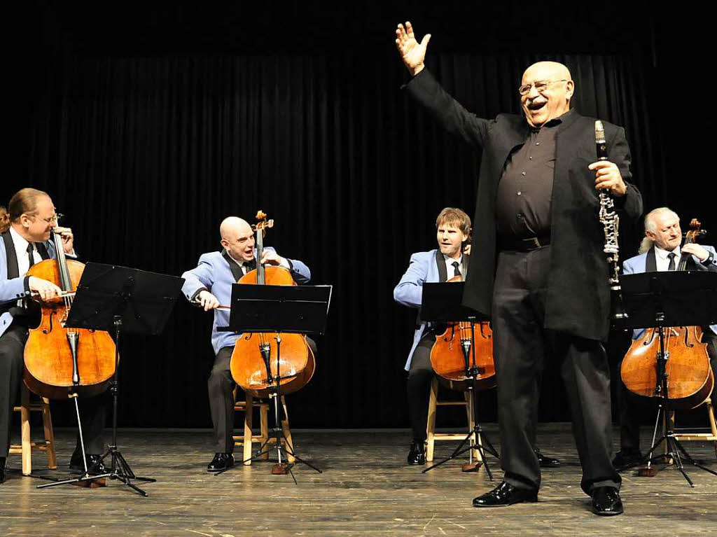Giora Feidmann und das Rastrelli Cello Quartett spielen  Stcke der Beatles in Denzlingen.