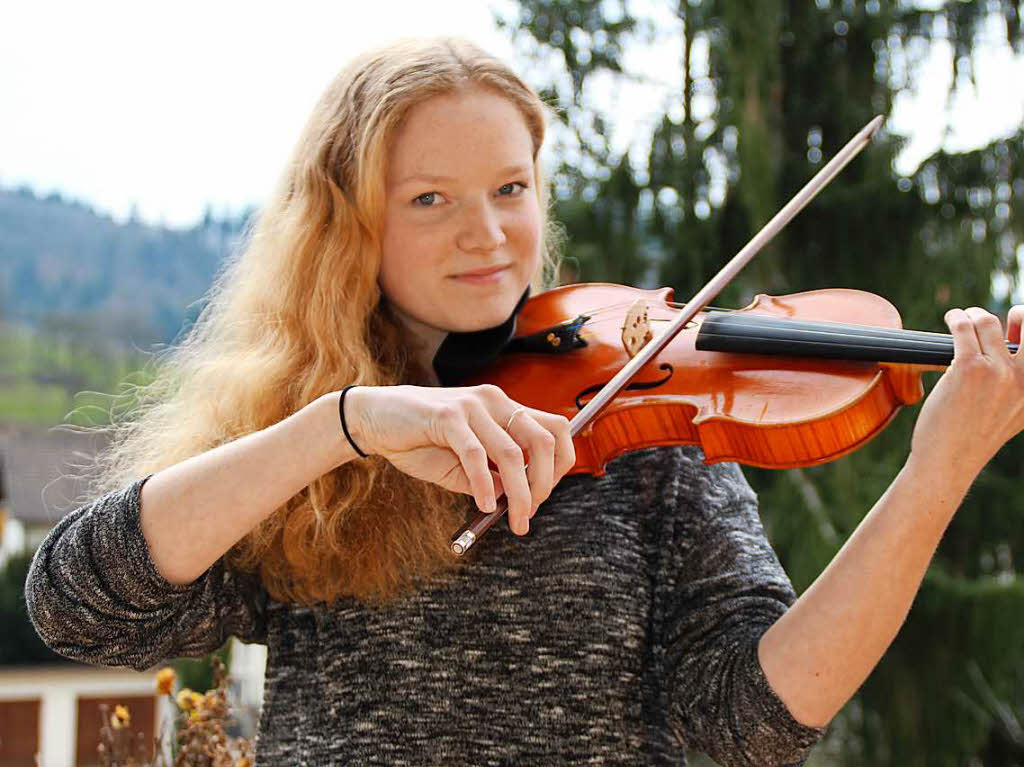 Anne Clasen aus Wildtal gewann im Mrz in der Kategorie Violine solo den 1. Preis im Regionalwettbewerb von Jugend musiziert, kurz darauf auch den 1. Preis im Landeswettbewerb.