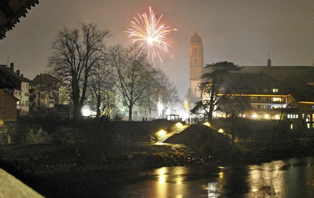 Zum Jahreswechsel 2015/16 wurde in Bad...ht berall ist das Feuerwerk erlaubt.   | Foto: RAlph Fautz