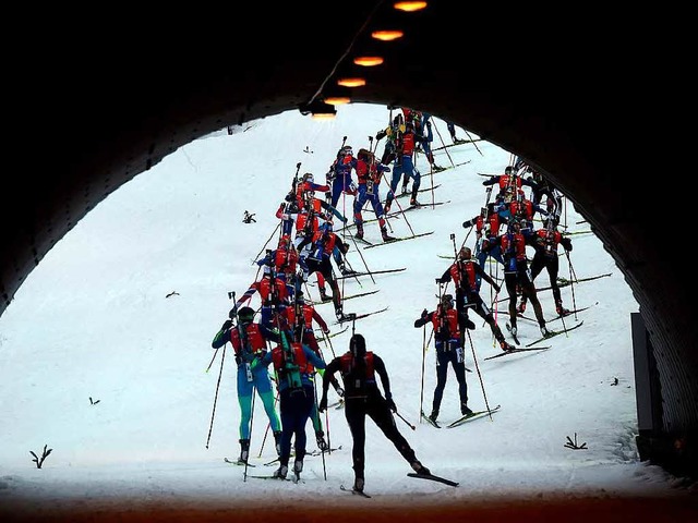 Im Dopingtunnel scheinen sich viele ru...leich ob Langlufer oder Biathleten.    | Foto: AFP
