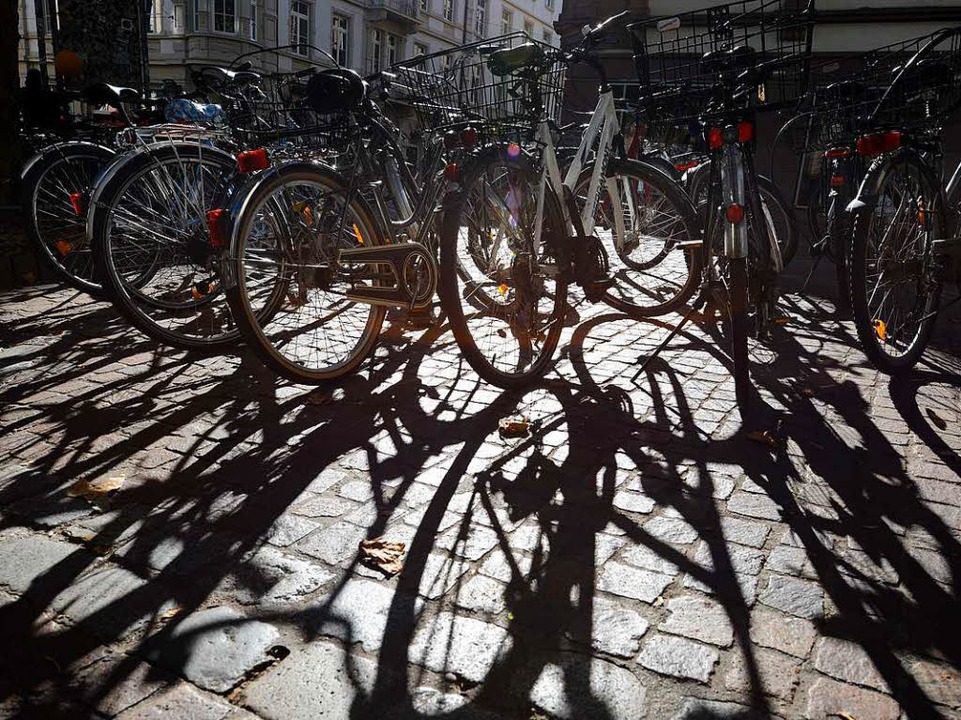 Das Fahrrad ist für viele Freiburger d...chhaltige &#8211; Fortbewegungsmittel.  | Foto: Rita Eggstein