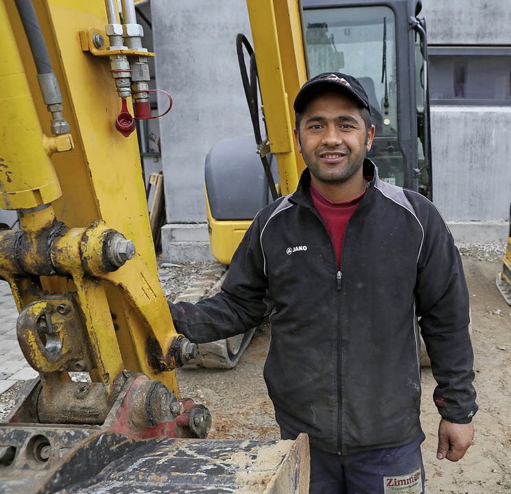 Asef Rashmani aus Afghanistan arbeitet in einem Baugeschäft.   | Foto: CHristoph Breithaupt
