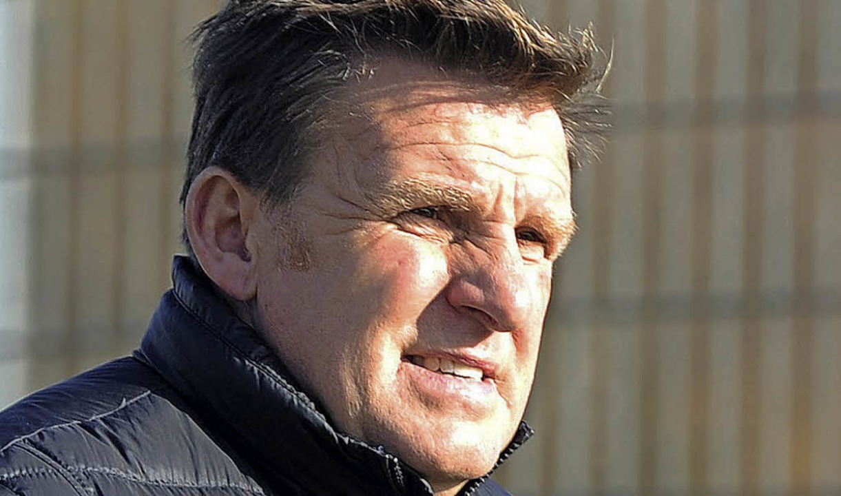 Alfons Higl Trainer des Bahlinger SC Oberliga BaWü Badische Zeitung