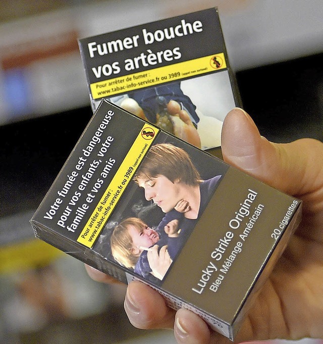 Uniforme Zigarettenschachtel   | Foto: AFP