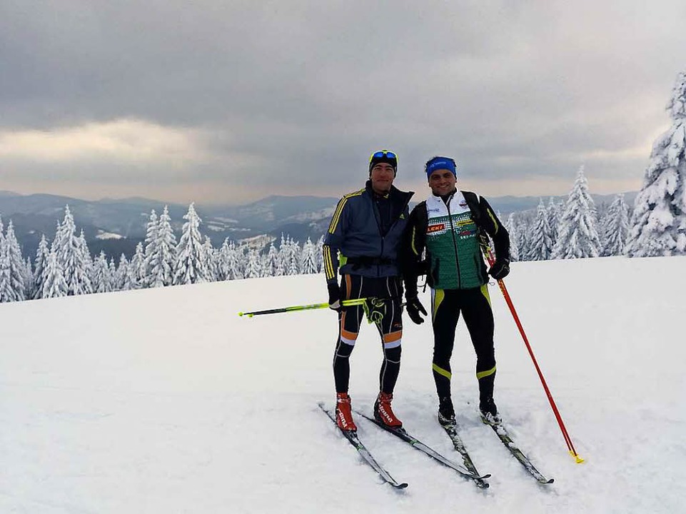 Zwei Skifahrer auf dem Notschrei.  | Foto: Tourist-Information Todtnau & Feldberg
