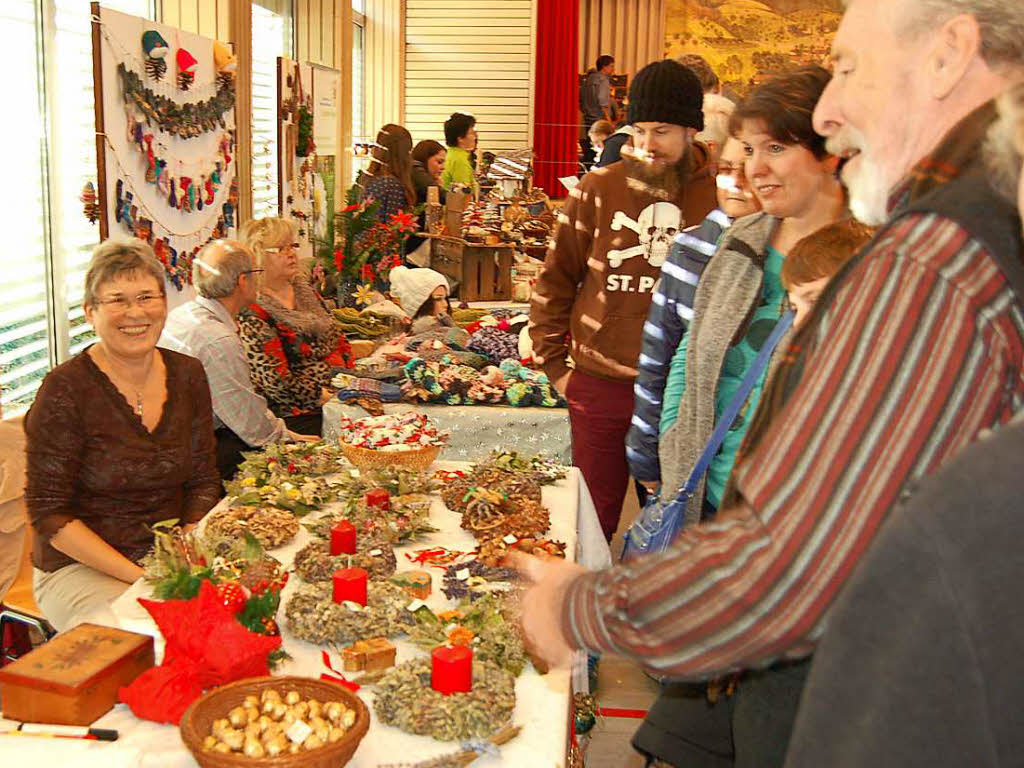 Glottertal kommt in Adventsstimmung mit dem alljhrlichen Markt der Landfrauen in der Eichberghalle.