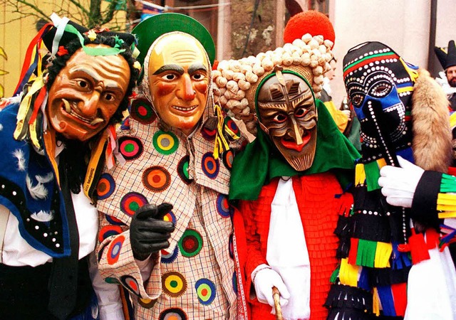 Die schwbisch-alemannische Fasnacht hat viele Gesichter (Symbolbild).  | Foto:  DPA Deutsche Presse-Agentur GmbH