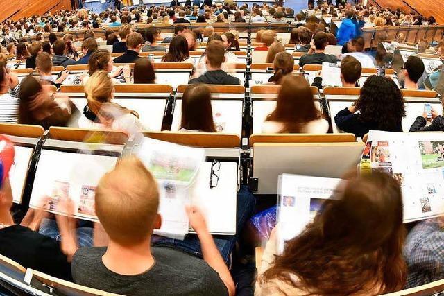 Geplante Studiengebhren frs Zweitstudium: Drei Freiburger erzhlen, warum sie nochmal studieren