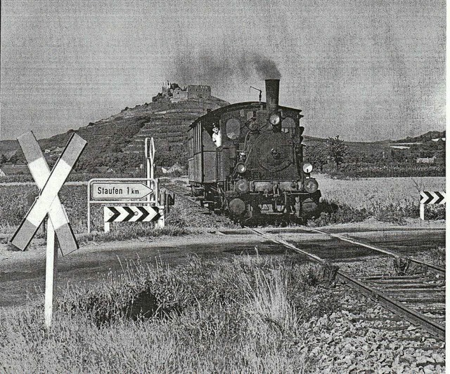 Beschauliche Zeiten: Das Bhnle in den 60er Jahren auf dem Weg nach Sulzburg.   | Foto: Privat