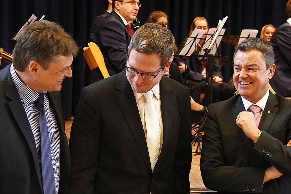 Persönlichkeiten aus Politik, Wirtschaft, Bildung, Kultur und Wissenschaft gaben sich ein Stelldichein im Bad Krozinger Kurhaus. (Foto: Alexander Huber) Persönlichkeiten aus Politik, Wirtschaft, Bildung, Kultur und Wissenschaft gaben sich ein Stelldichein im Bad Krozinger Kurhaus. (Foto: Alexander Huber)