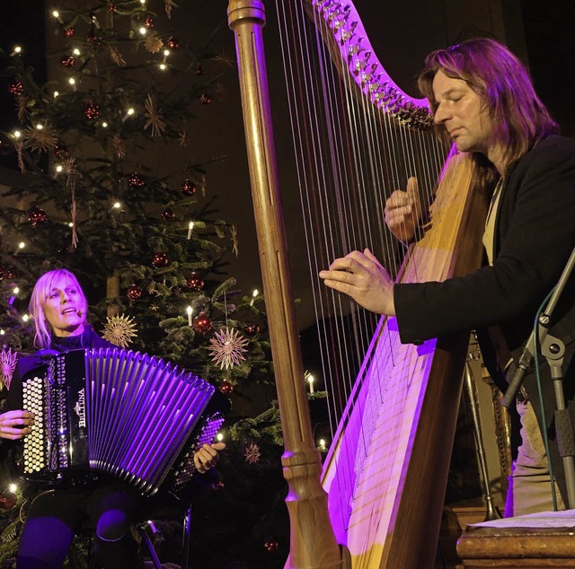 Reizvoller Zusammenklang von Harfe und...g von Andy Lang und Christine Schmid    | Foto: Roswitha Frey