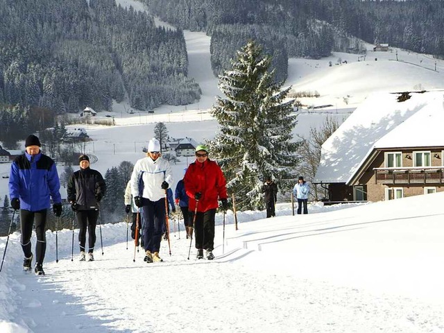 Knirschender Schnee, weite Blicke und ...e Möglichkeiten für Winterwanderungen. | Foto: Dieter Maurer Knirschender Schnee, weite Blicke und ...e Möglichkeiten für Winterwanderungen. | Foto: Dieter Maurer