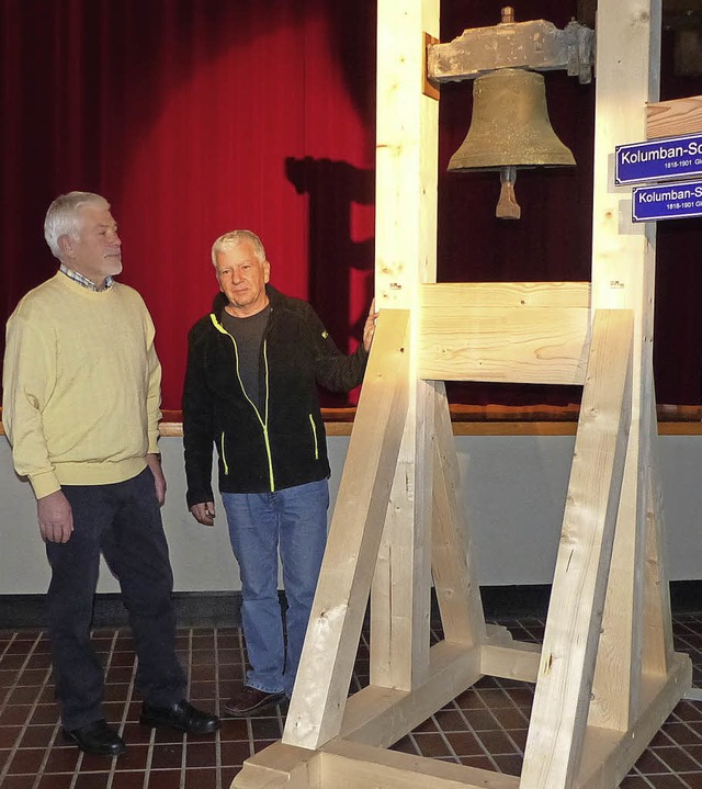 Die Hobby-Heimatforscher Helmut Kaiser...n denen es keine Nachfahren mehr gibt.  | Foto: Elisabeth Baumeister