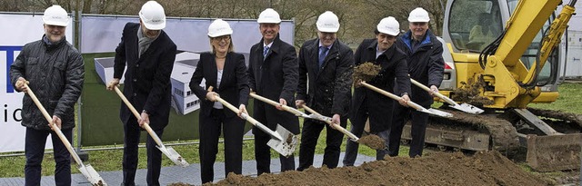 Spatenstich fr eine neue Produktionslinie der Schott-Niederlassung in Hgelheim  | Foto: volker Mnch