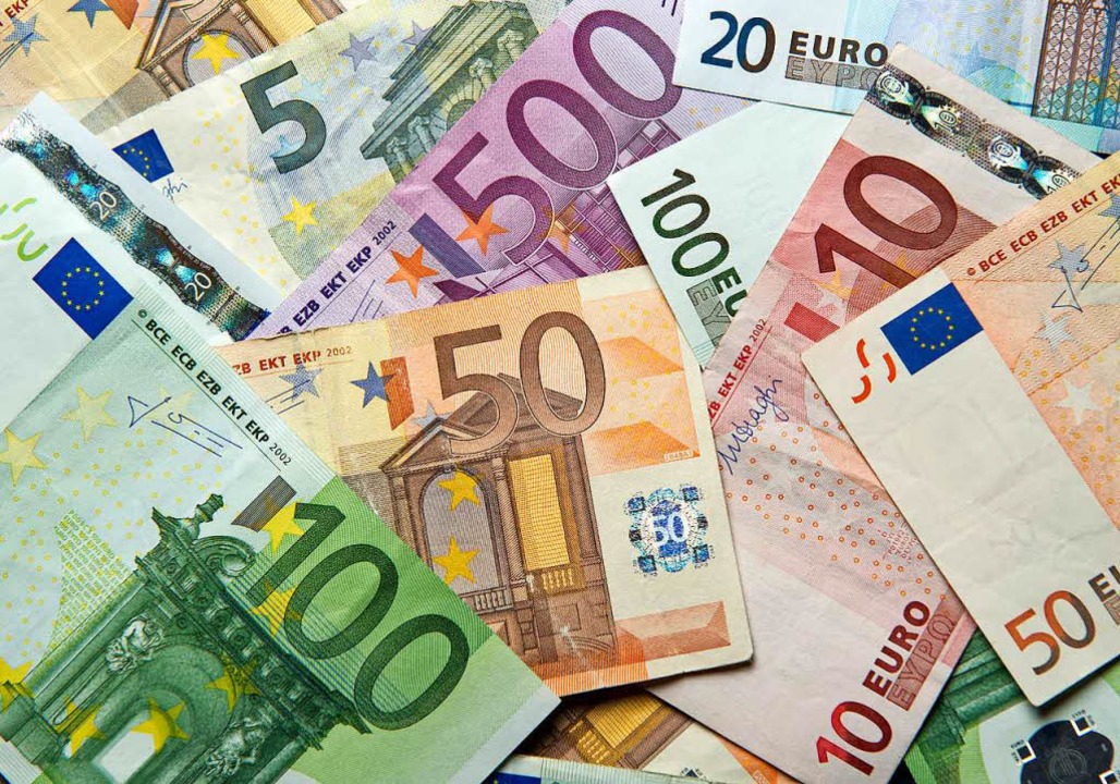 Frau aus Kreis Lörrach überweist 125.000 Euro an Betrüger ...