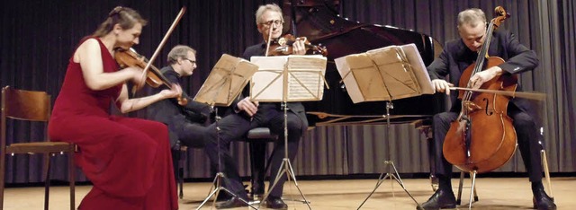 Das Faur-Quartett mit (von links) Eri...tantin Heidrich spielte im Kursaal.     | Foto: Michael Gottstein