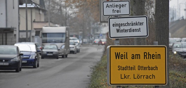 Durch den Otterbach versuchen sich vor...aufstouristen am Stau vorbeizumogeln.   | Foto: Lauber