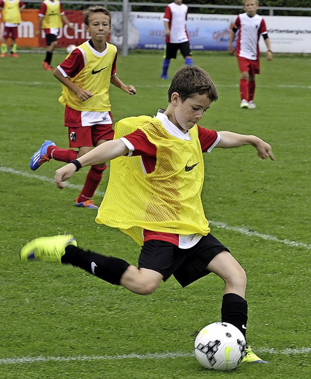 <BZ-FotoAnlauf>Jungsturnier:</BZ-FotoA...n der Albert-Schweitzer-Werkrealschule  | Foto: T. Kunz