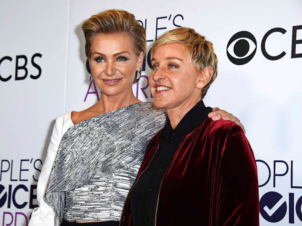 Mit nunmehr 20 Publikumspreisen ist DeGeneres (hier zusammen mit Portia de Rossi) die Rekordhalterin bei den People’s Choice Awards.