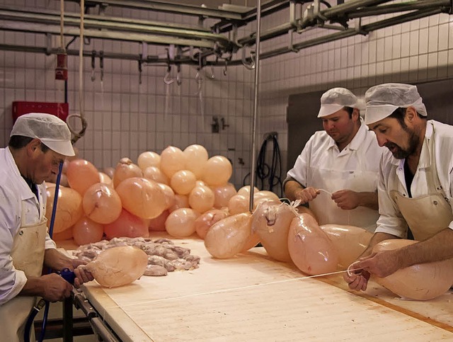 Die Saublodereproduktion luft derzeit...ei Franz Winterhalter auf Hochtouren.   | Foto: Daniel Fleig