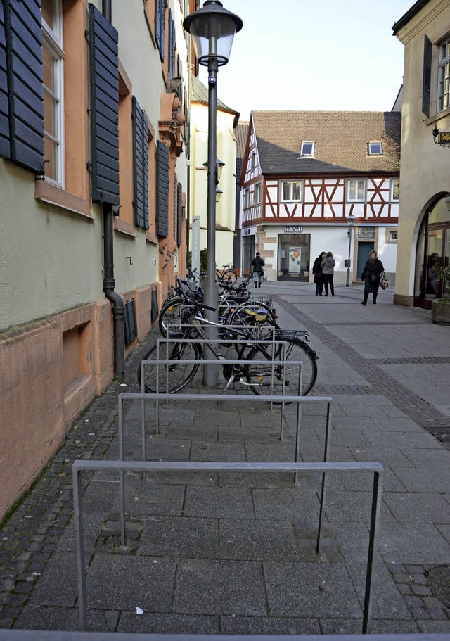 Die Zahl der abschliebaren Stellpltz...er Innenstadt deutlich erhht werden.   | Foto: rab