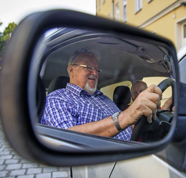 Auch Senioren haben Spa, Auto zu fahren.   | Foto: dpa
