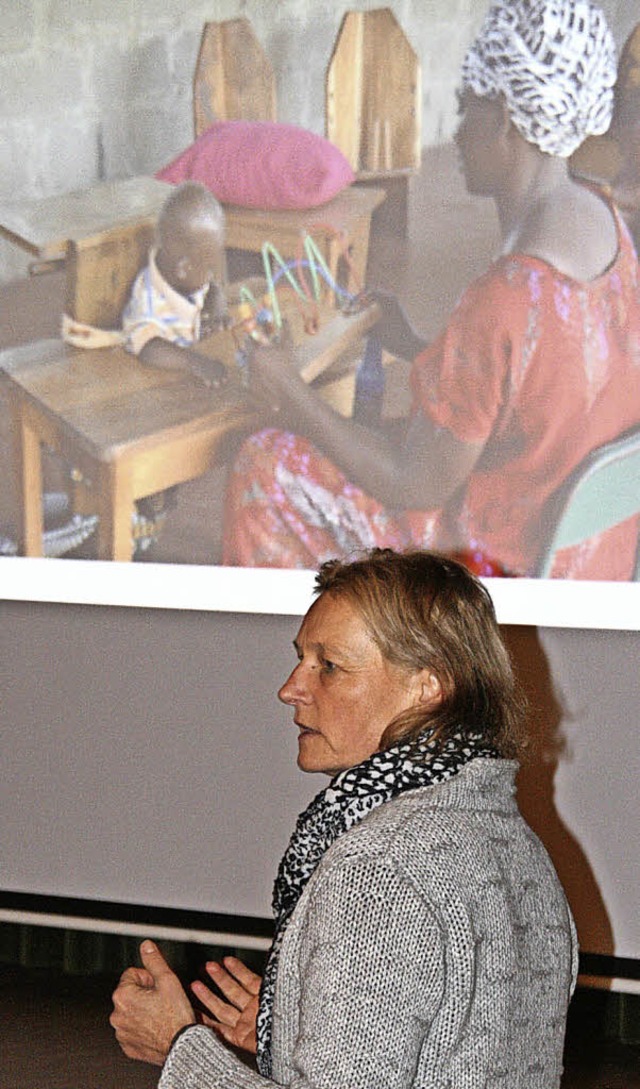 Bettina Armbruster berichtete in Grwihl ber die Lage in Hale in Tansania.   | Foto: Peter Schtz