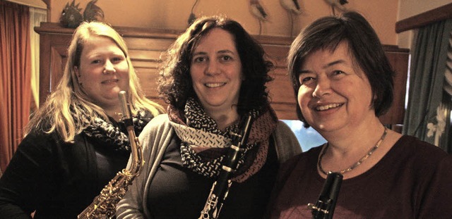 Nadine Frenk, Rebekka Mulflur und Beat... fr ihre Treue zur Stadtmusik geehrt.  | Foto: Jrn Kerckhoff