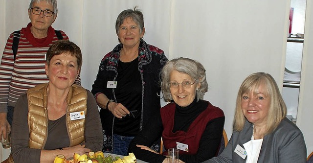 Sie werben fr Angebote, die Frauen na...sitzende von &#8222;Aufschrei!&#8220;   | Foto: barbara Puppe