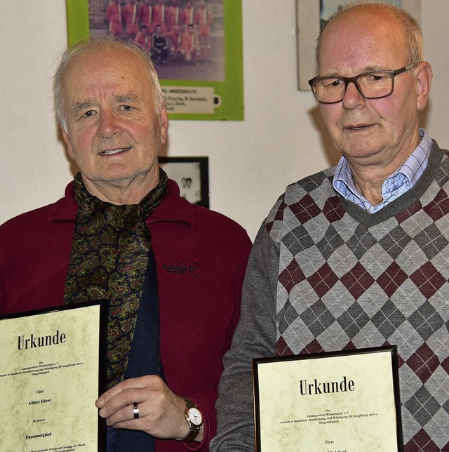 Zu Ehrenmitgliedern wurden noch  ernannt: Albert Ehret (l.) und Georg Malchert.   | Foto: Hans Meidhof