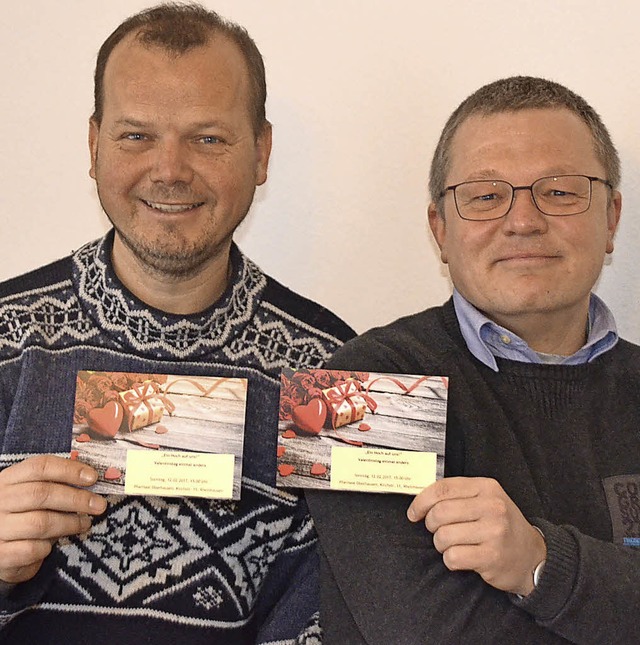 Die Pfarrer Oliver Wehrstein und Stefa...Valentinstag einmal anders anzugehen.   | Foto: Jrg Schimanski