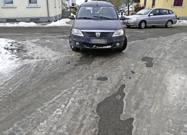Autofahren im Winter ist nicht das rei... den Zustand der Straen angeprangert.  | Foto: rbr