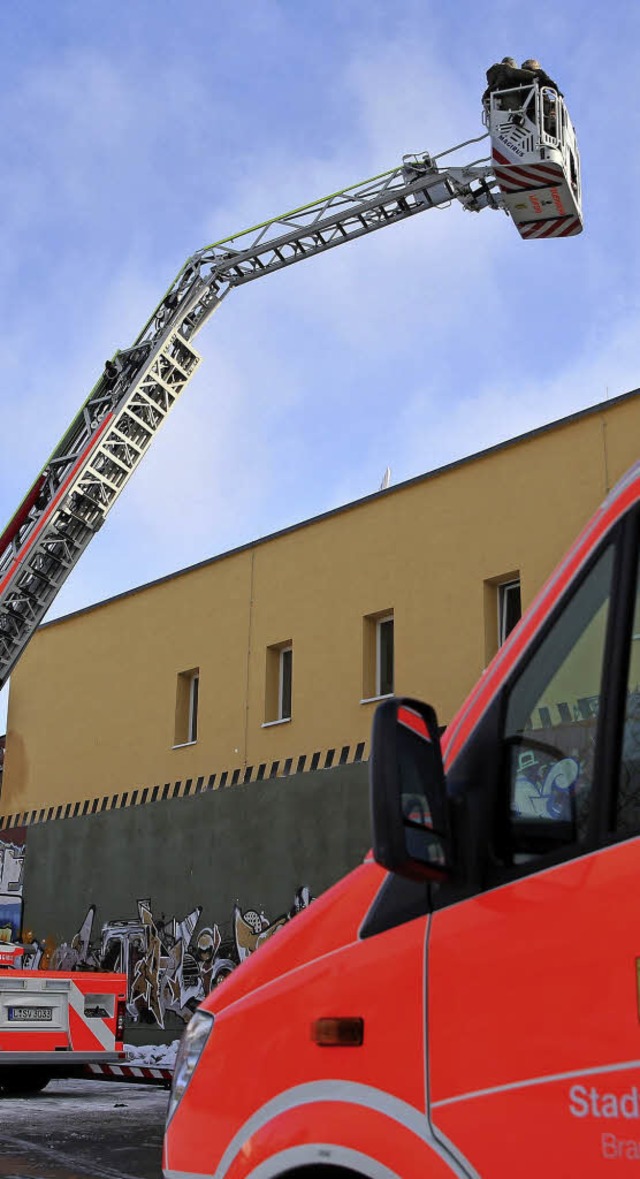 Schon bald verfgt auch die  Wehr in E...-Kirchen ber eine eigene Drehleiter.   | Foto: dpa