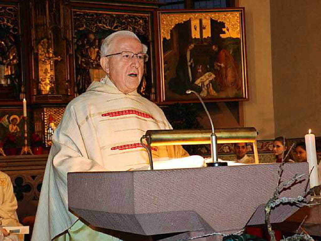 Ein frhlich-unterhaltsames Fest gab es zum 60. Geburtstag von Pfarrer Klaus Fietz. Der Feier im Pfarrheim ging ein Dankgottesdienst in der Pfarrkirche Heilig Geist voraus.