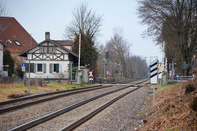 Der Bahnbergang Rheinstrae wird gesperrt