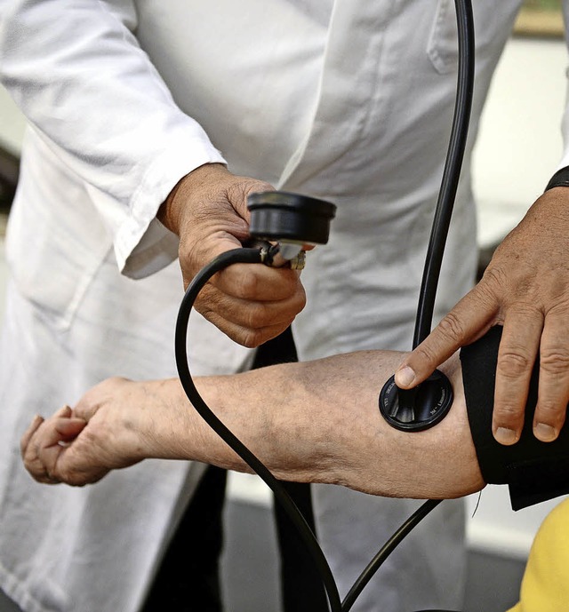 Wie steht&#8217;s um die Gesundheitsversorgung in der Region?   | Foto: dpa