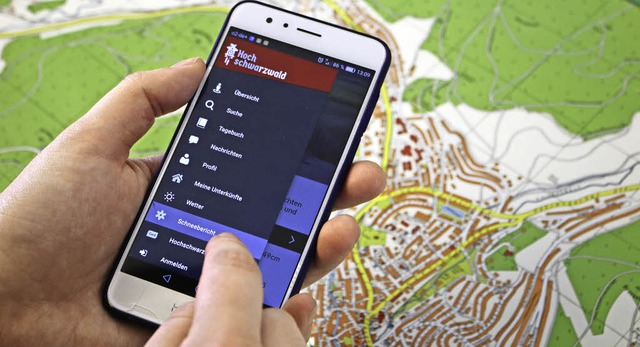 Die App Hochschwarzwald Reisefhrer hi...ten, Angebote in der Region zu finden.  | Foto: Julia Gross