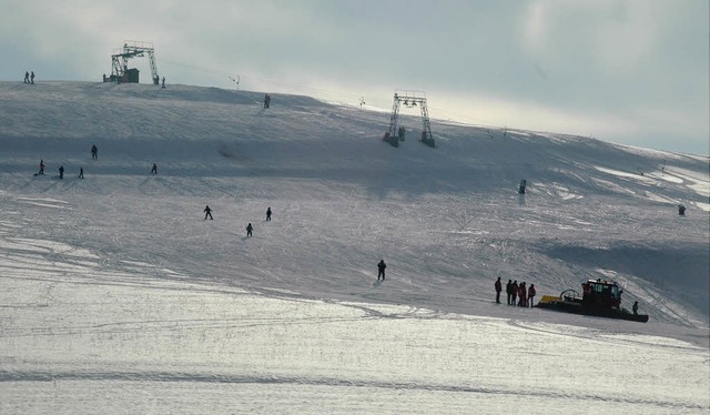 Macht an schneereichen Tagen durchaus etwas her: der Skilift bei Ewattingen.   | Foto: Alexander Frber/privat