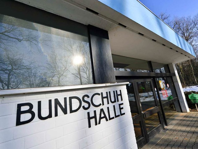 Die Bundschuhhalle in Lehen ist eine v...ierungsbedrftigen Hallen in Freiburg.  | Foto: Michael Bamberger