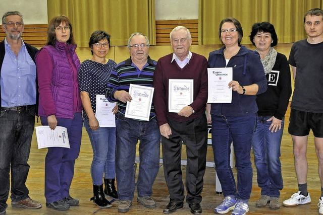 Wahlen und Ehrungen beim TTC Ettenheim