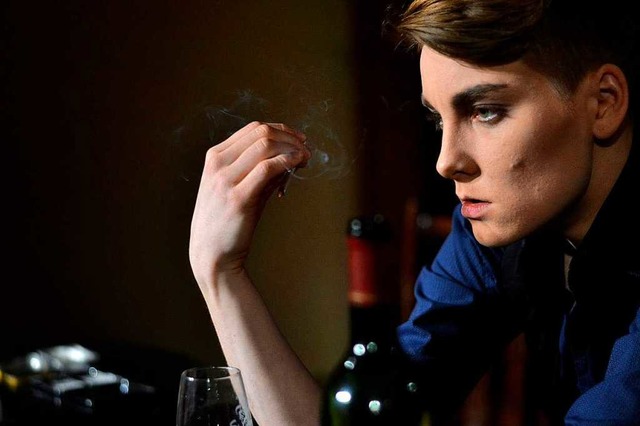 Christina spielt in „Fiesta̶...nd muss sehr viel trinken und rauchen. | Foto: Maria-Xenia Hardt Christina spielt in „Fiesta̶...nd muss sehr viel trinken und rauchen. | Foto: Maria-Xenia Hardt
