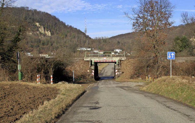 An der Sdtrae wird der Bau der Umgeh...strae mu dafr tiefer gelegt werden.  | Foto: Rolf Reimann