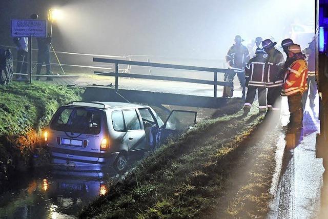 Autofahrer stirbt nach Unfall