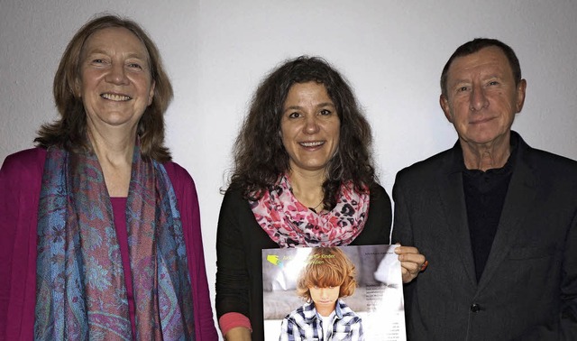 Sie stehen hinter der Film-Veranstaltu...und Wilfried Knnecker (Landratsamt).   | Foto: Freudig