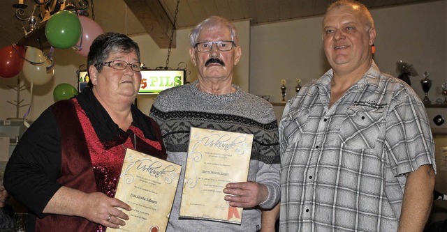 Der Vorsitzende des Kenzinger Schferh...n) und Claudia Komann (30 Jahre) aus.  | Foto: Werner Schnabl